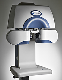 両眼同時測定 多機能 省スペース 新 検眼システムchronos発売 Topcon